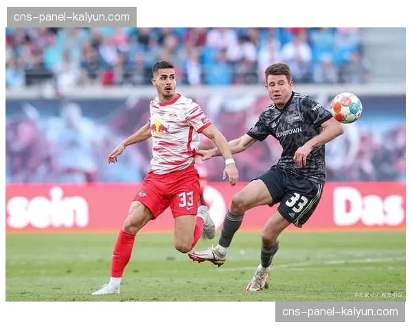 霍芬海姆0-0闷平弗赖堡，双方门将屡献神扑。